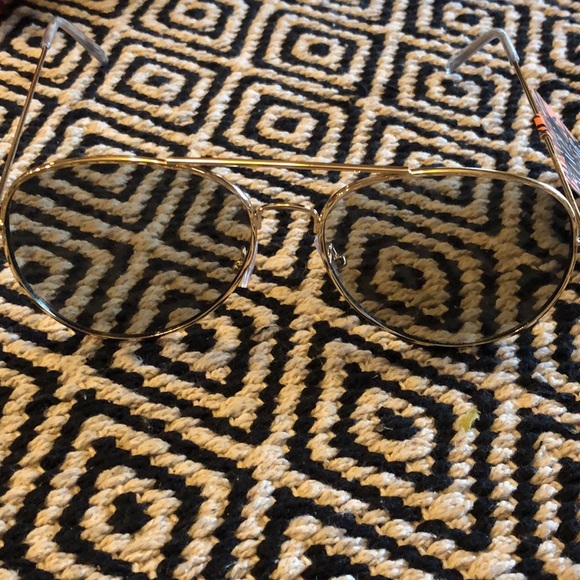 Glance Eyewear Aviator Sunglasses - Picture 3 of 8